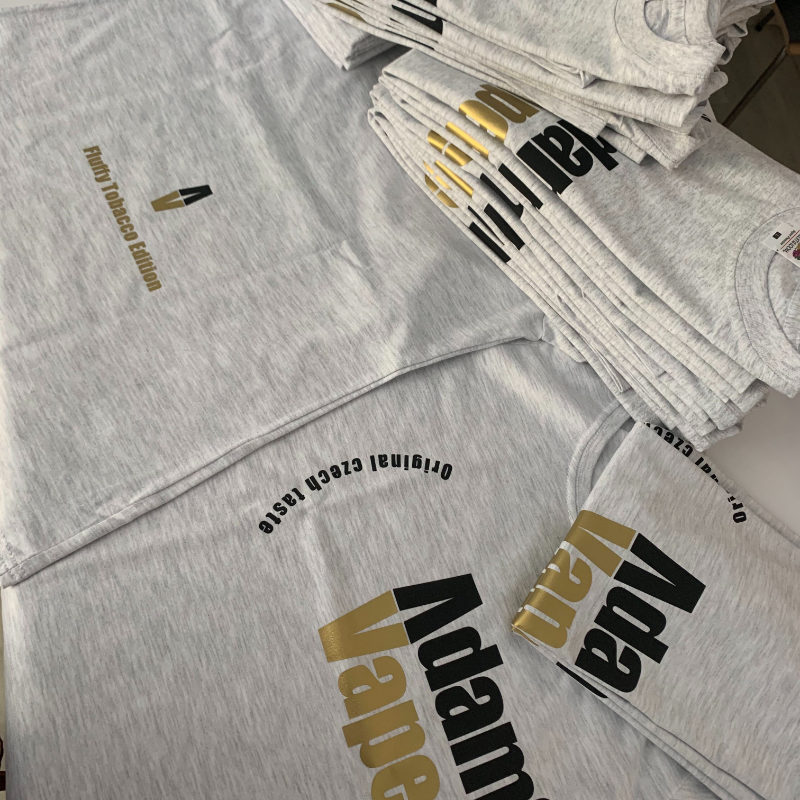 dvoubarevný potisk textilu