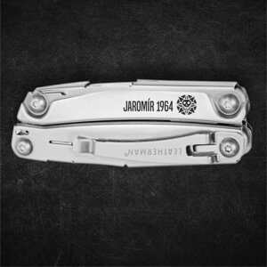 Leatherman Rev gravírování