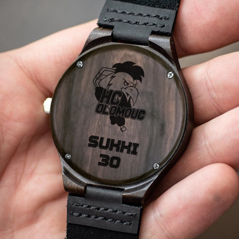 Gravírování na hodinky 2 Ukázka gravírování dřevěných hodinek