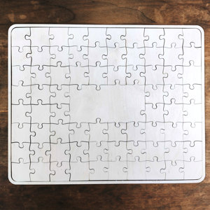 Pohled na svatební puzzle s gravírováním náhled