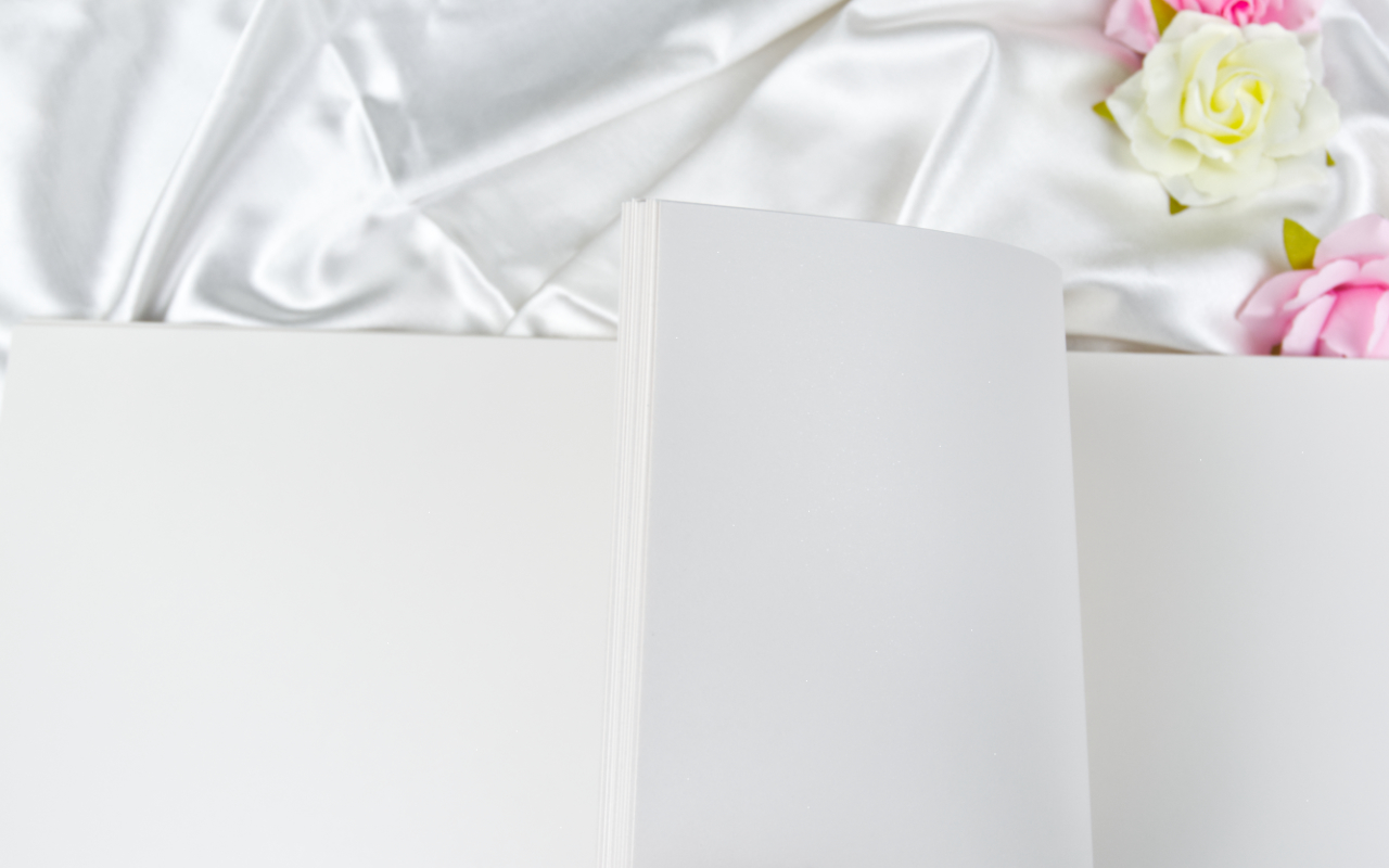 Třpytivá kniha se jménem na míru č.2 2 Obrázek album papir