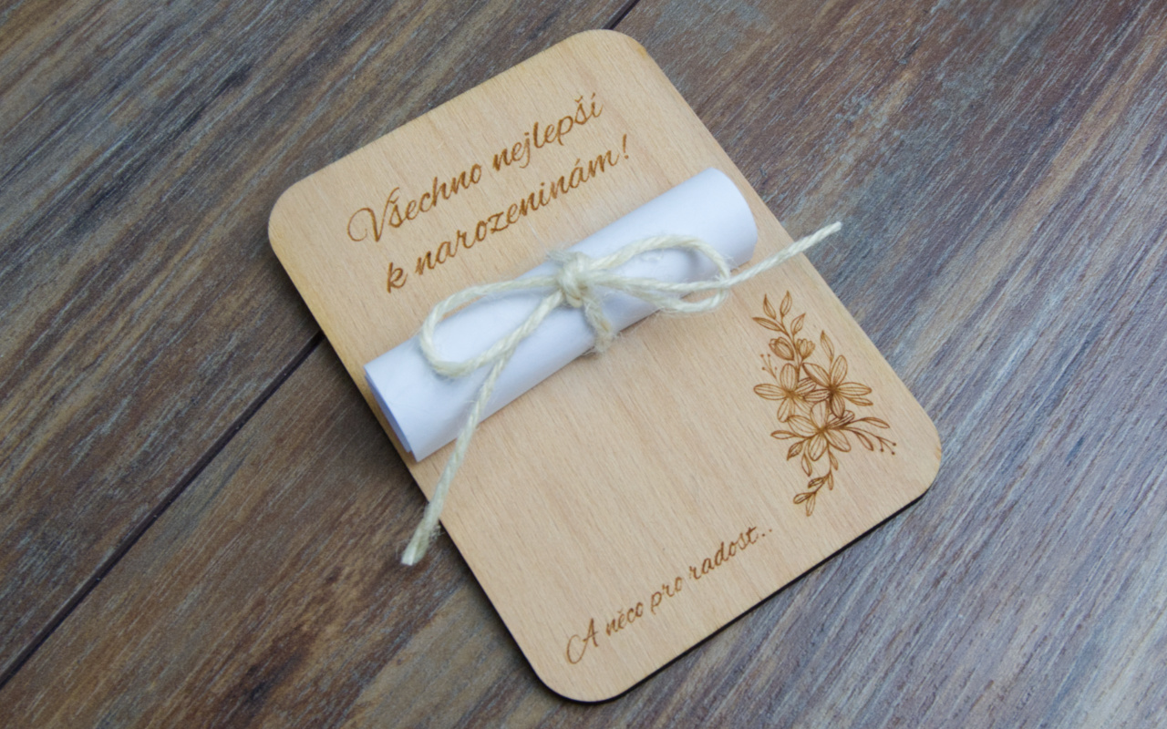 Obrázek karticka na penize narozeninova