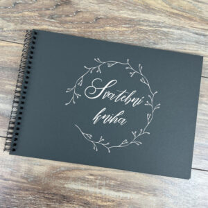Černá svatební kniha hostů