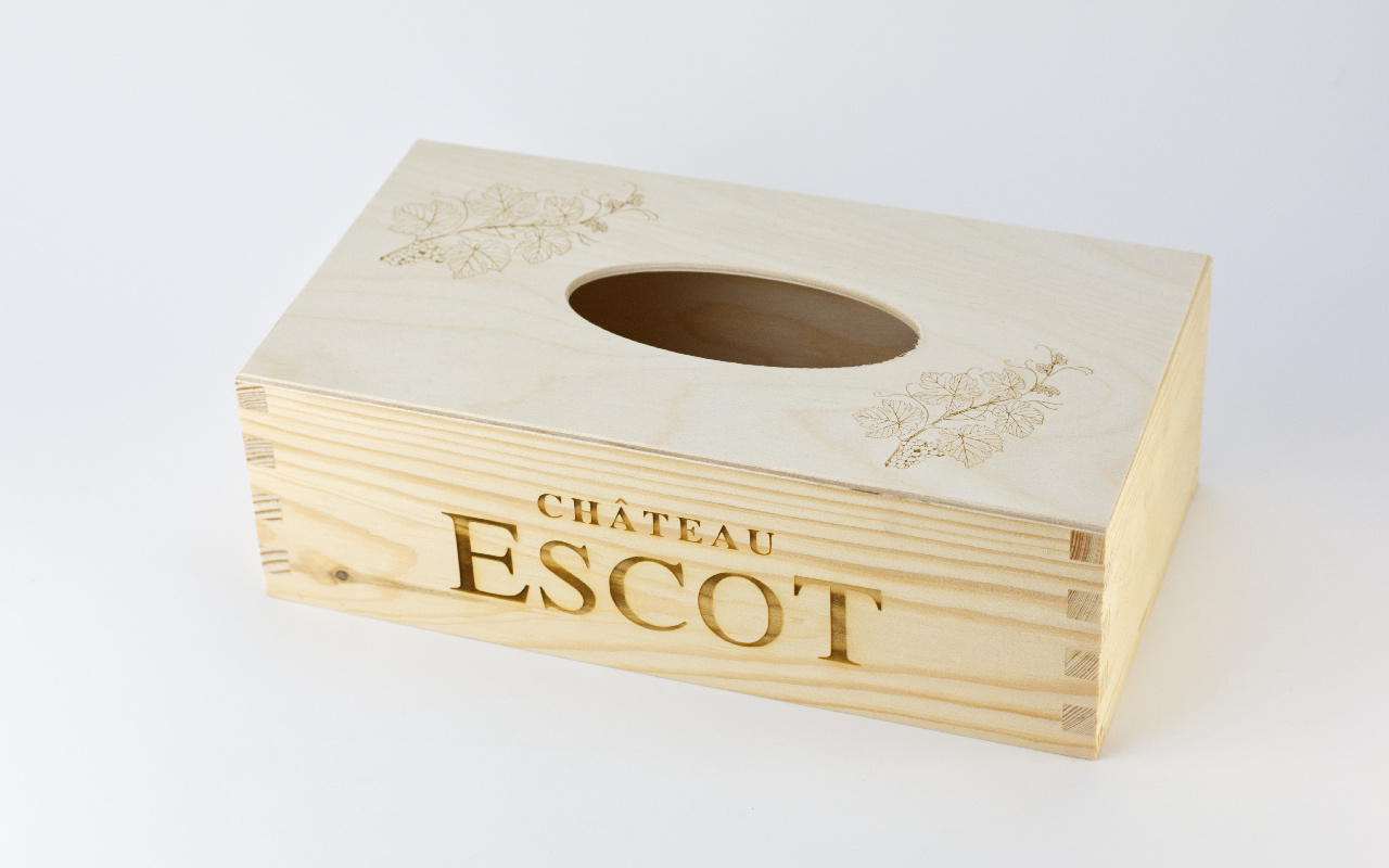 Dřevěný box na kapesníky s vlastním gravírováním 1 Obrázek galerie box kapesniky