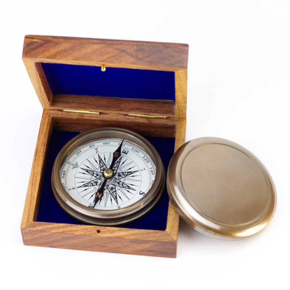 Dobrodružný kompas v dřevěné kazetě „Najdi vždy správnou cestu“ - Image 2