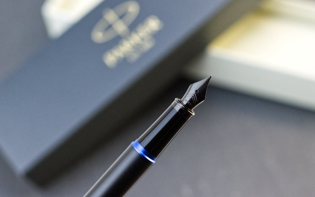 Plnící pero Parker IM Vibrant Rings Marine Blue s gravírováním 1 Obrázek galerie Parker Professional Blue.12