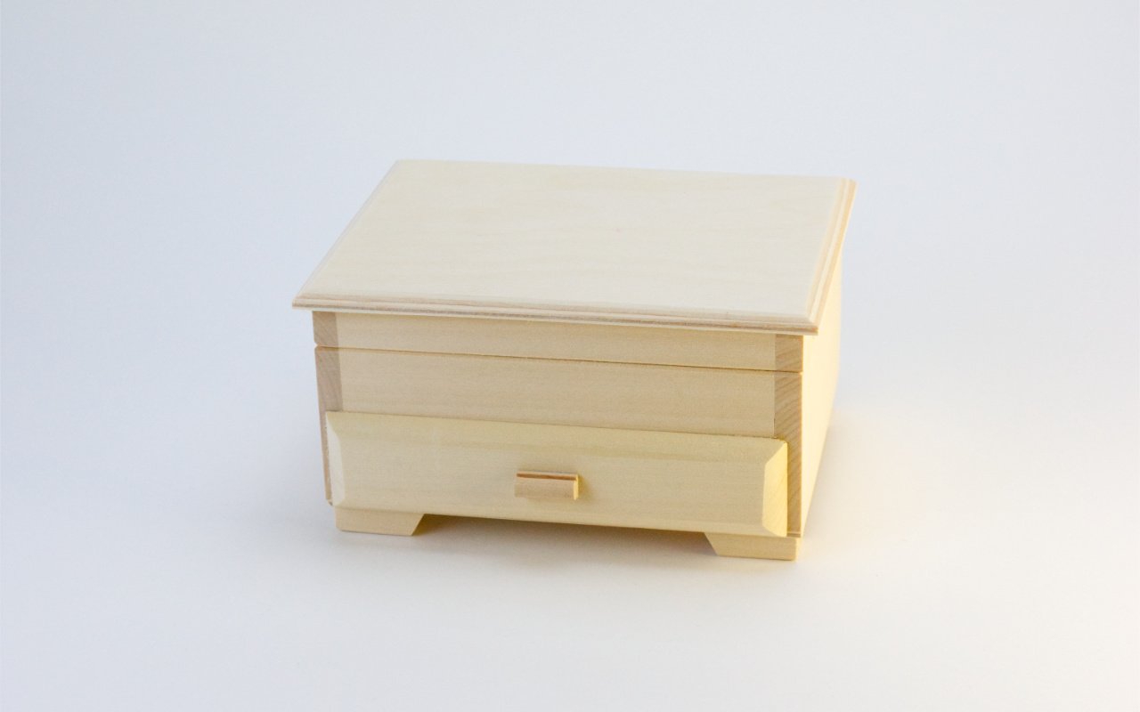 Obrázek galerie mala sperkovnice prirodni1