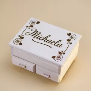 Dřevěná šperkovnice s věnováním na míru