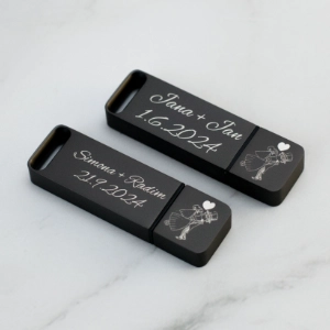 Kovový USB flash disk s vlastním gravírováním 32GB