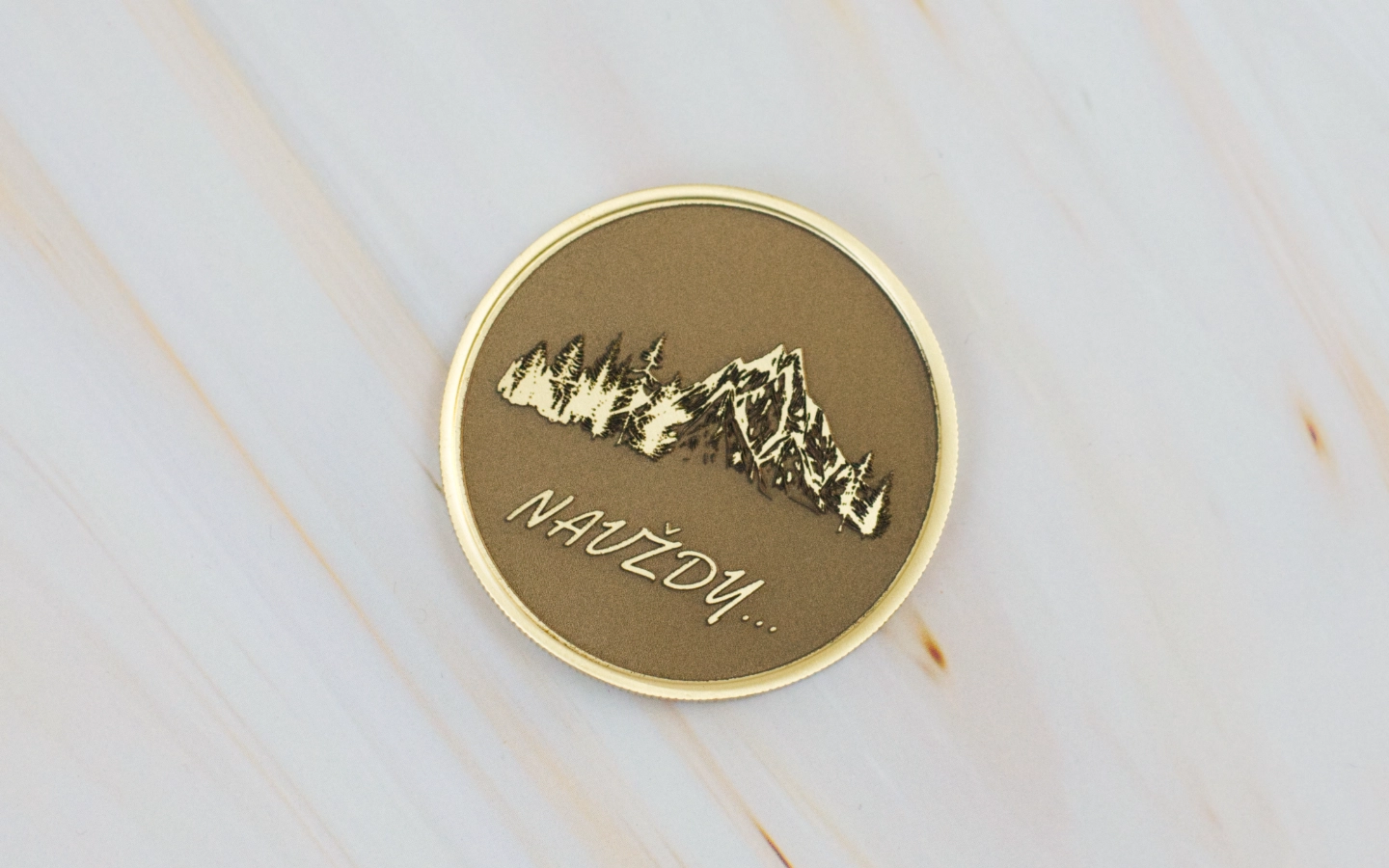 Masivní zlatá mince s gravírováním 4 Obrázek galerie mince namiru5