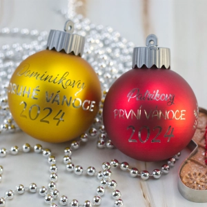 Svítící vánoční baňka s vlastním věnováním