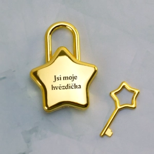 Visací zámek hvězda s vlastním gravírováním