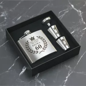 Sada butylka + 2x panák s vlastním gravírováním