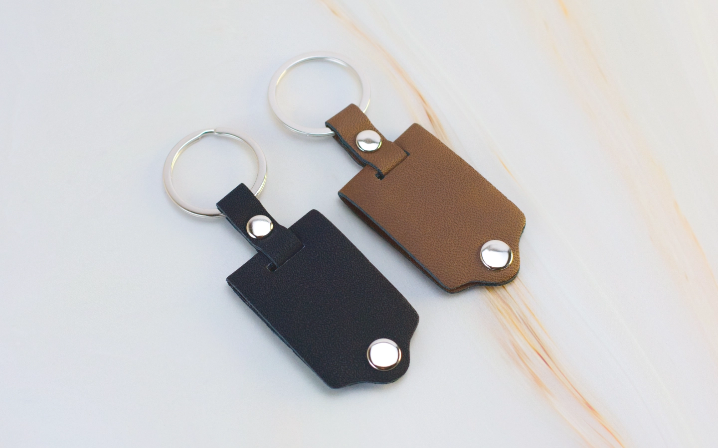 Klíčenka s vlastním gravírováním a fotkou 2 Obrázek galerie klicenka kozenka1