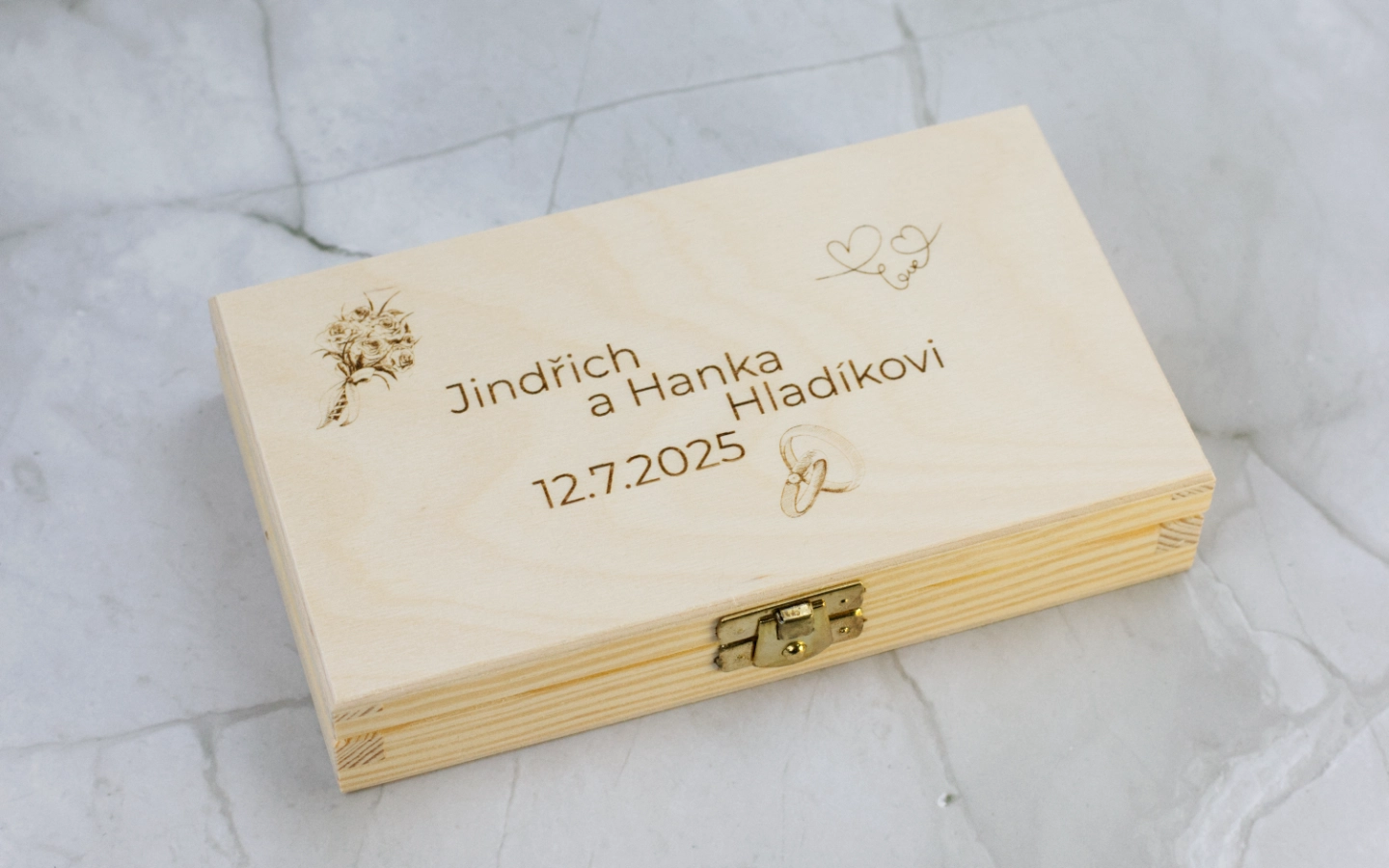 Dřevěná krabička na peníze s gravírováním 1 Obrázek galerie box bankovky1
