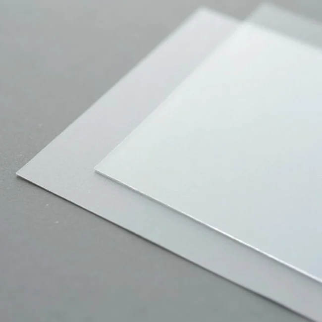 material polykarbonat