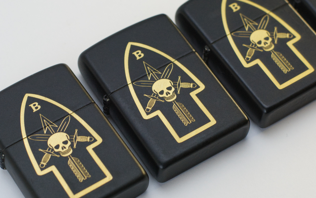 Obrázek galerie cerny zapalovac2