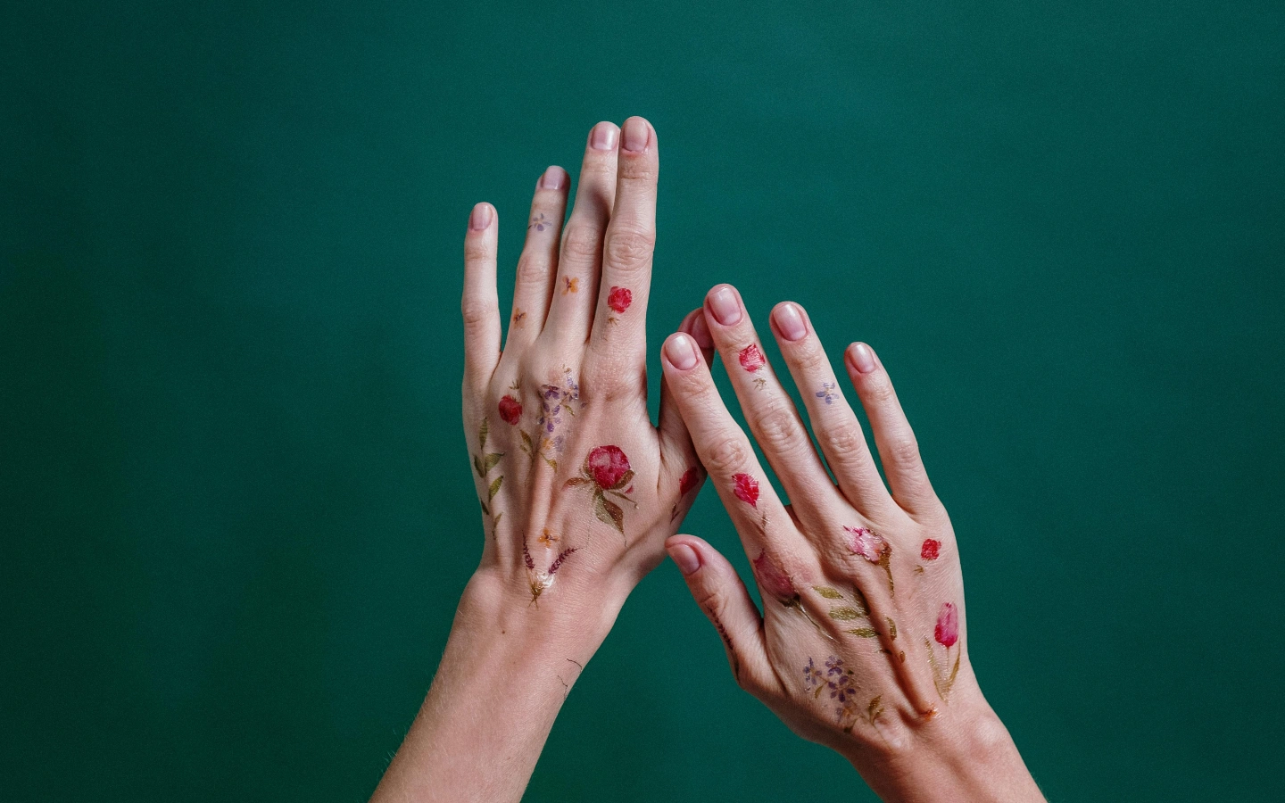 Tetovačky - dočasné tetování s vlastním návrhem A4 2 Obrázek galerie docasne tetovani2