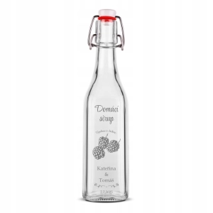 Skleněná láhev s gravírováním na míru