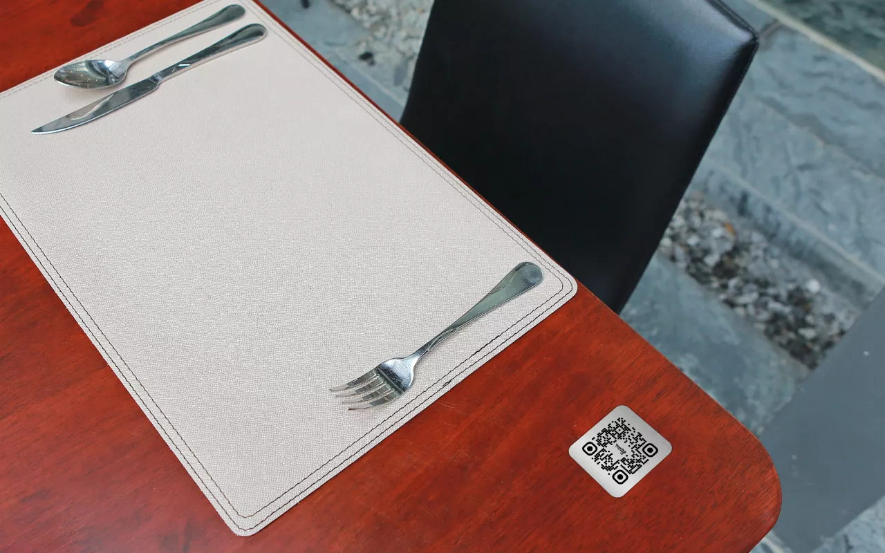 Obrázek galerie stribrna cedulka 45x4 1