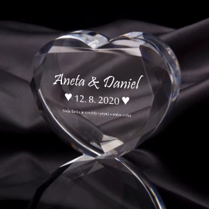 Malé skleněné srdce s vlastním motivem