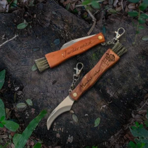 Houbařský nůž s s gravírováním