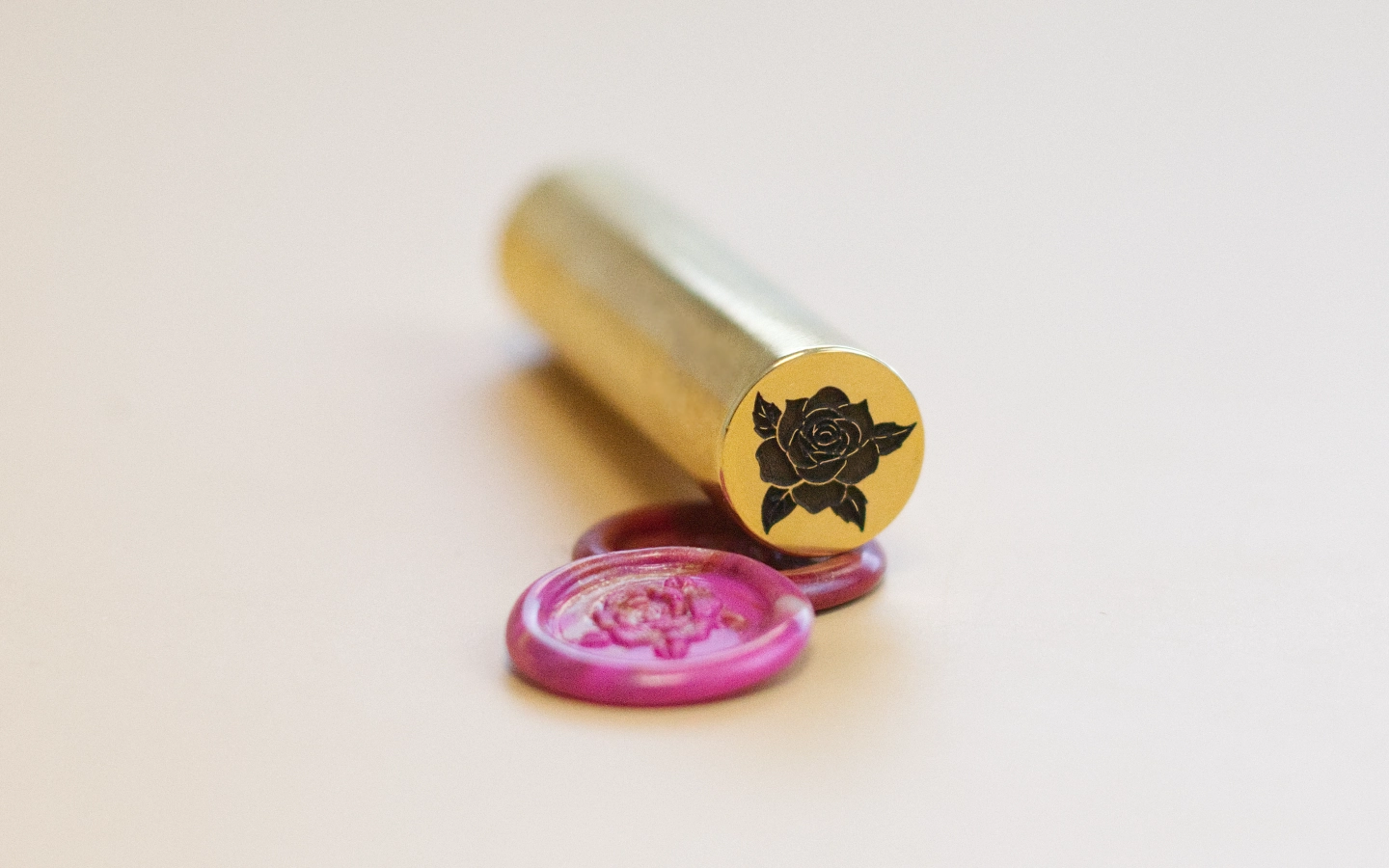 Obrázek galerie pecetidlo male