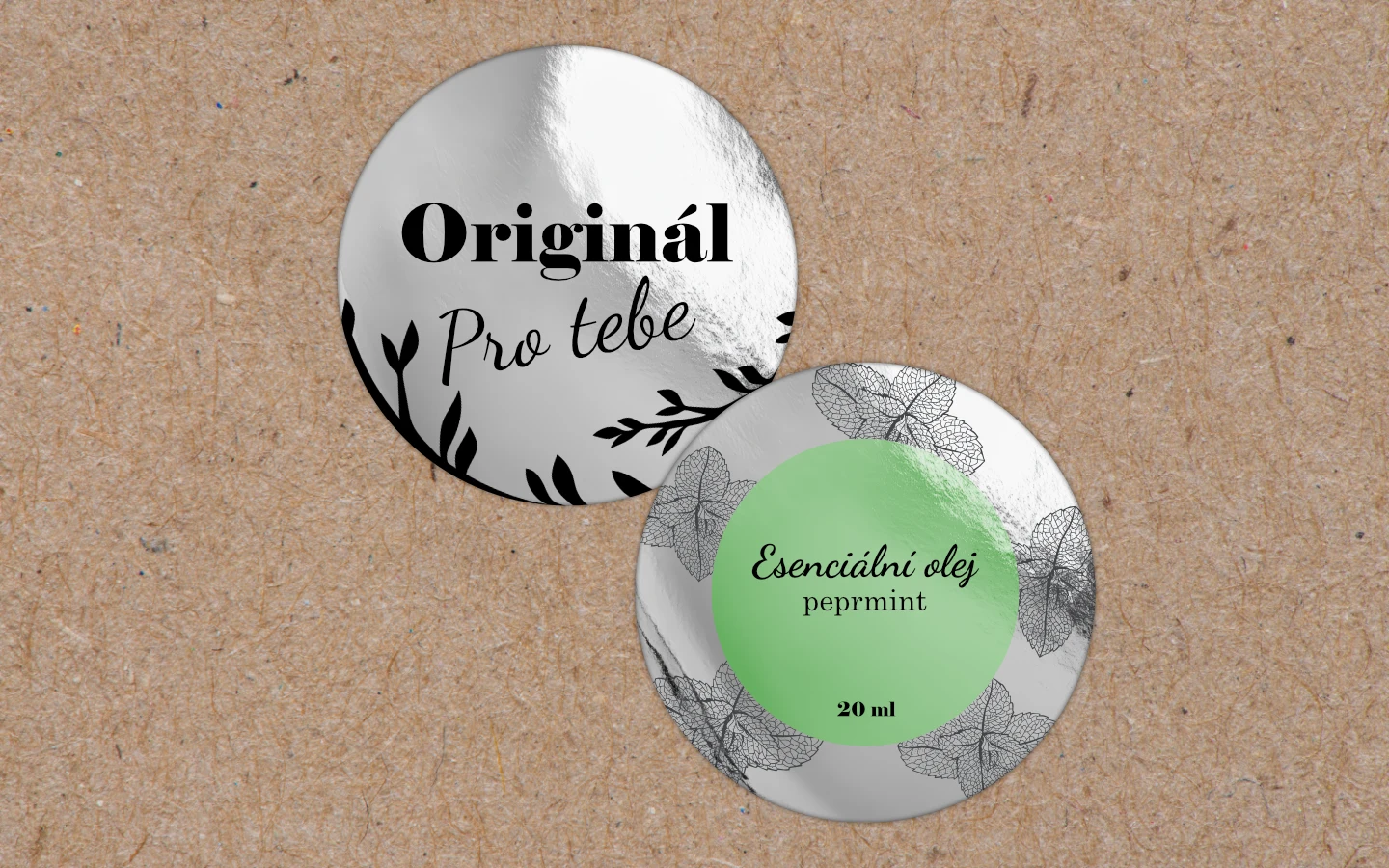 Lesklé stříbrné kulaté nálepky s vlastním návrhem 1 Obrázek galerie samolepky lesk stribrne