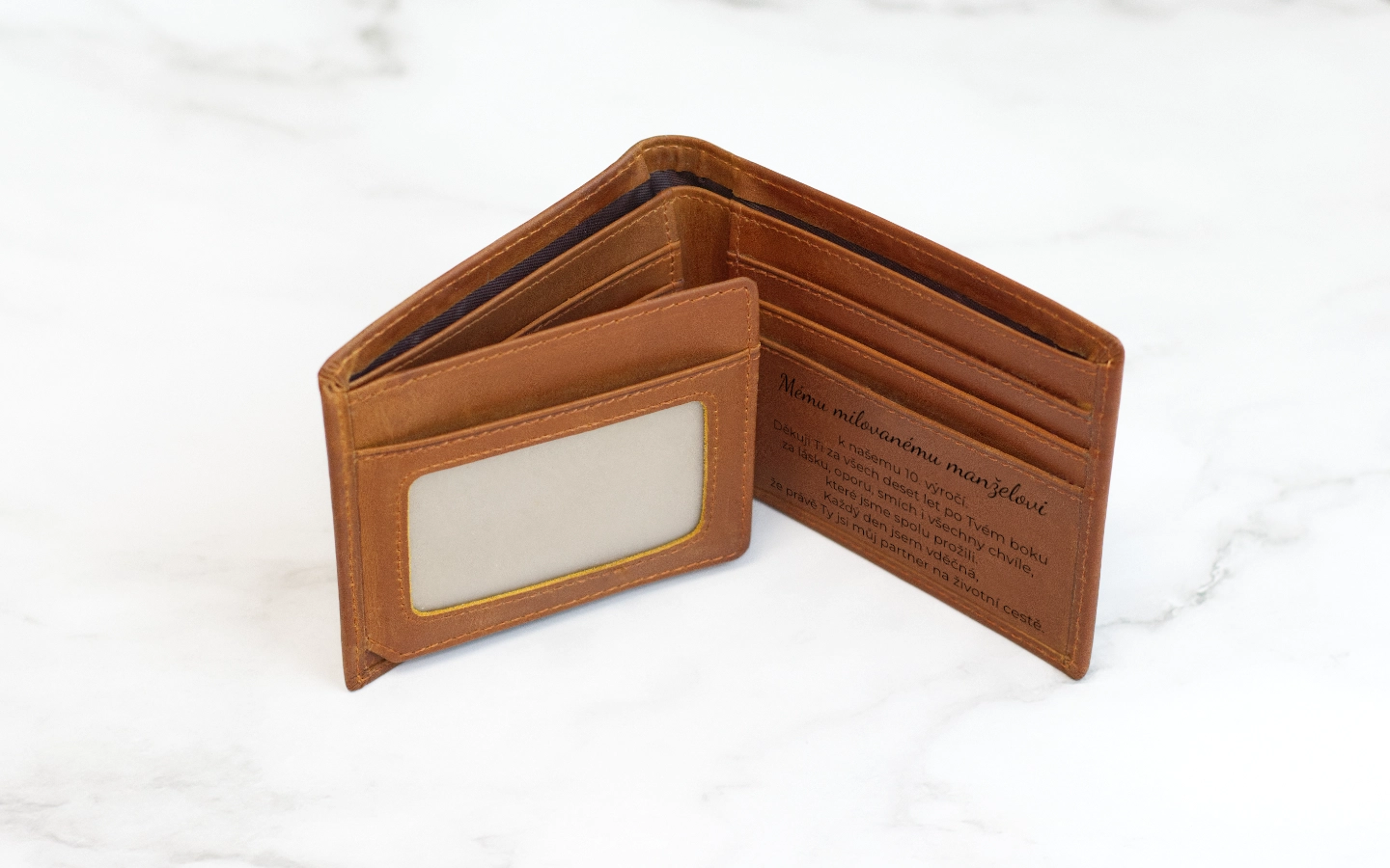 Pánská kožená peněženka s vlastním gravírováním 1 Obrázek galerie panska penezenka 1