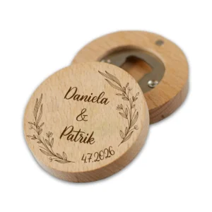 Kulatý dřevěný otvírák s gravírováním na míru